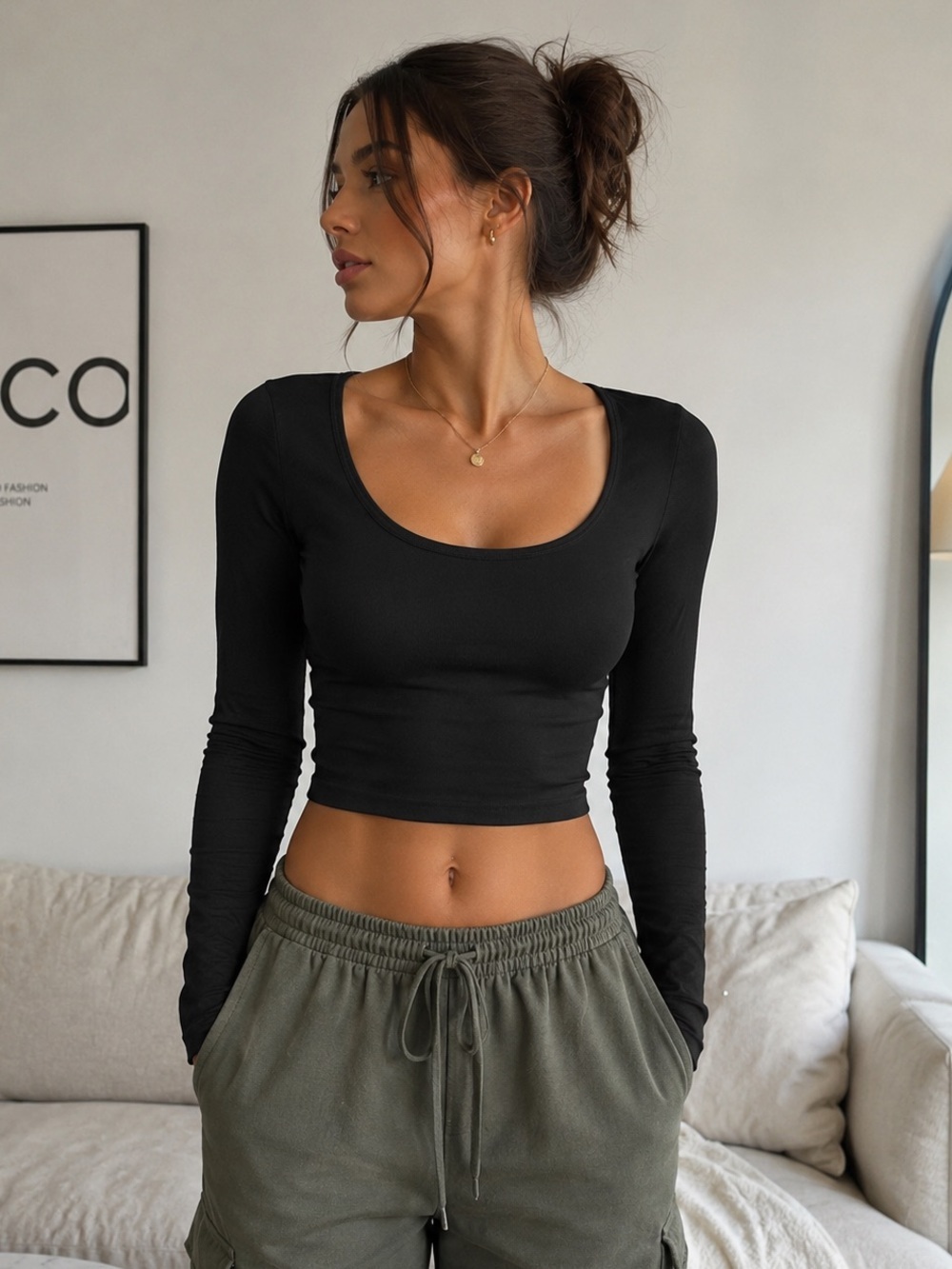 OQQ Black Seamless Crop Top Long Sleeve Scoop Neck Soft Girl Y2K S